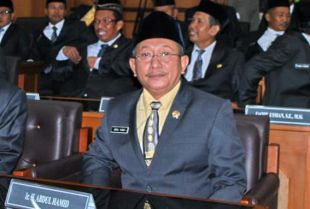 Ketua DPRD Gresik Sementara Ir. H. Abdul Hamid