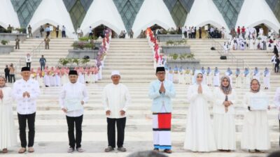 Mesjid Al Jabbar di Gedebage, Kota Bandung, akhirnya diresmikan oleh Gubernur Ridwan Kamil sebagai Mesjid Raya Provinsi Jawa Barat, Jumat (30/12/2022).