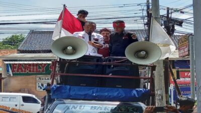 Polres Sumedang melaksanakan pengamanan aksi unjuk rasa dari Ormas Manggala Garuda Putih di PT. Kwalram Unit II dan PT. SBG Kecamatan Cimanggung, Sumedang. Selasa (17/01/2023).