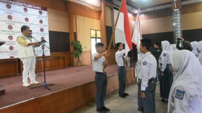 Pelantikan Pengurus Forum OSIS Kabupaten Sumedang, Sekda: Media Asah Kepemimpinan
