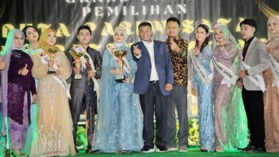 Wakil Bupati Sumedang, Erwan Setiawan saat menghadiri malam Grand Final Duta Pariwisata Sumedang,di Graha Insun Medal (GIM) Sumedang, Jawa Barat. Sabtu (02/09/2023) Malam.