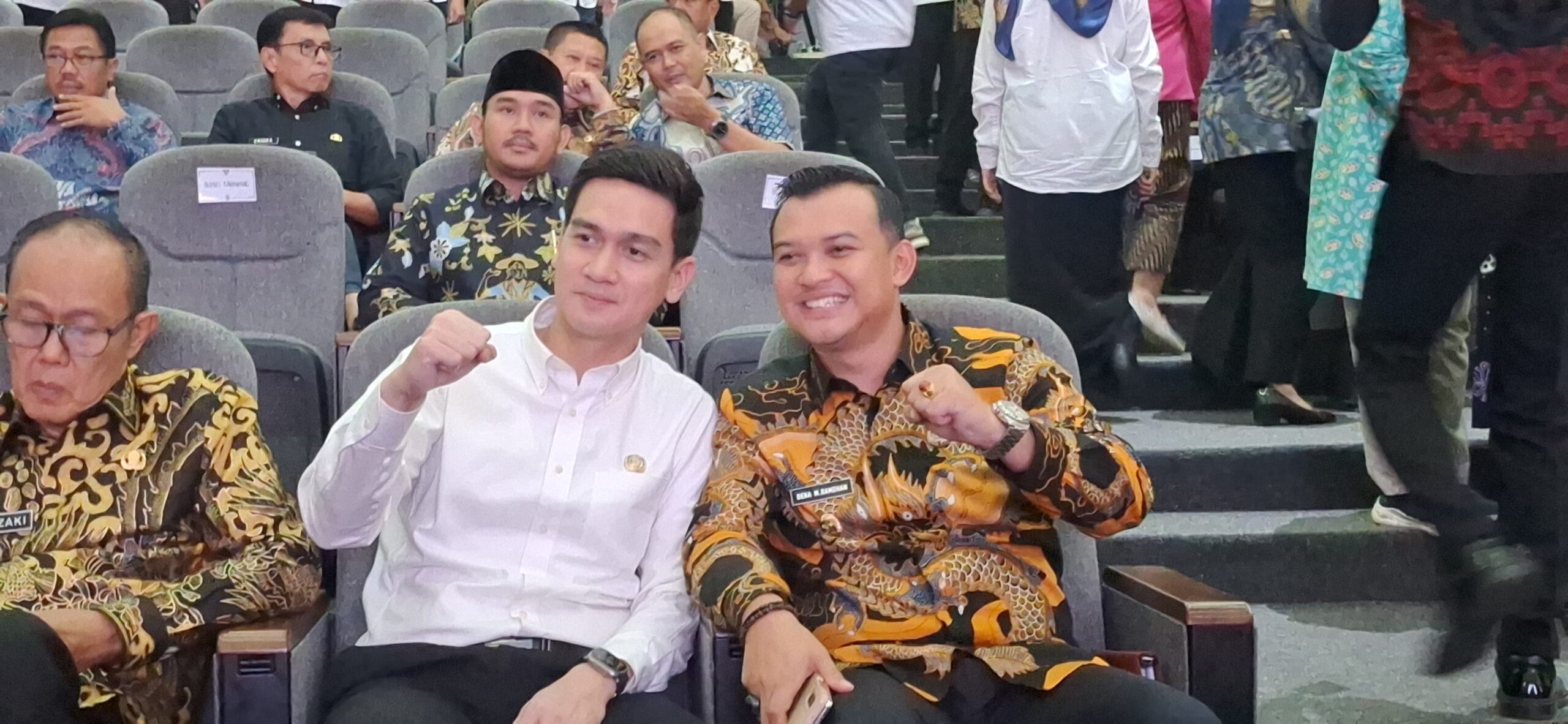 Wakil Bupati Sumedang, M. Fajar Aldila, menghadiri kegiatan Silaturahmi Pembangunan "Jabar Ngariung" yang diselenggarakan di Auditorium Sekretariat Daerah Kabupaten Bogor, Kamis (13/3/2025).