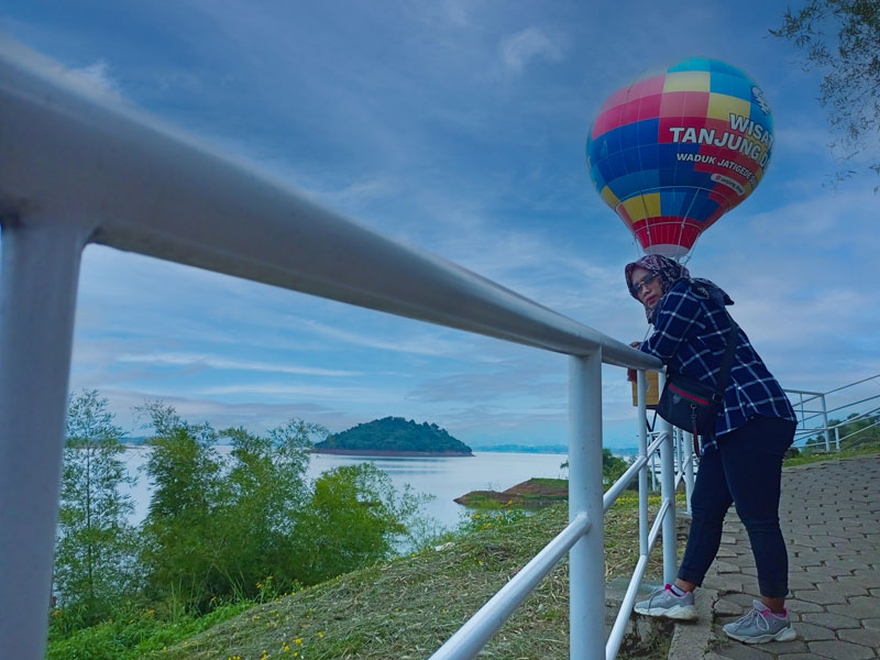 Tanjung Duriat menjadi salahsatu objek wisata yang banyak dicari di mesin pencarian google.