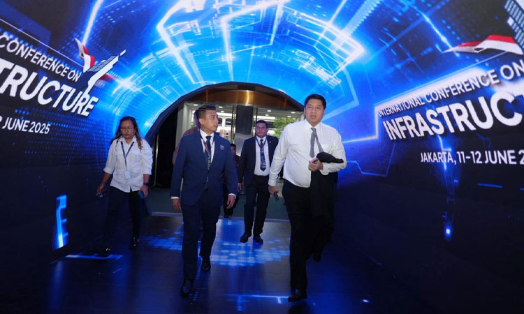 Menteri PKP Maruarar Sirait menjadi narasumber pada International Conference Infrastructure (ICI) 2025 di JCC, Jakarta, Rabu (11/6/2025).