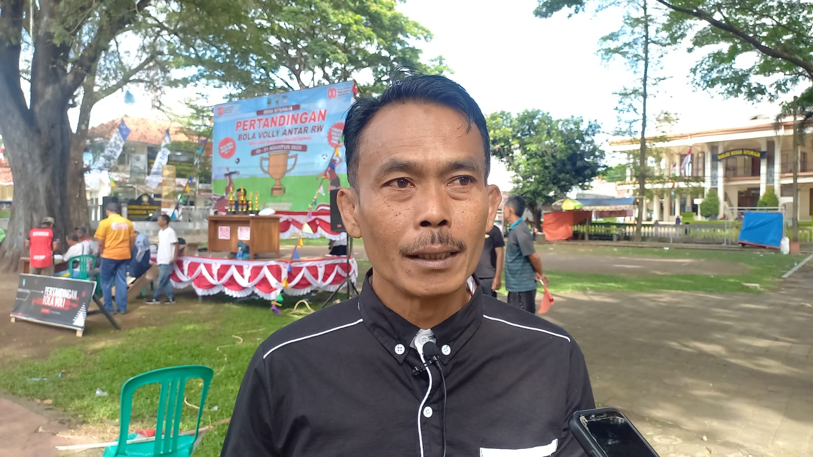 Penjabat Kepala Desa Situraja, Tatang Sulaeman