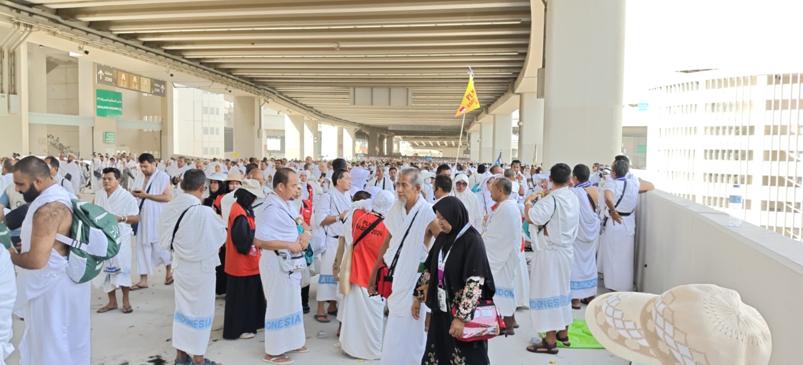 Kementerian Haji dan Umrah Republik Indonesia memastikan seluruh proses pergerakan jemaah haji Indonesia pada fase puncak ibadah haji atau Armuzna berjalan lancar, tertib, dan terkendali. Seluruh jemaah berhasil diberangkatkan dari Arafah menuju Muzdalifah dan selanjutnya tiba di Mina untuk melanjutkan rangkaian mabit serta lontar jumrah.