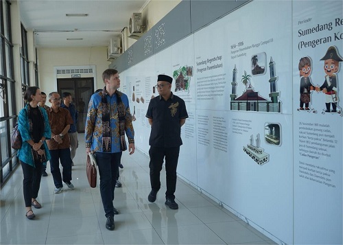 Dubes Estonia Veikko Kala mengunjungi Sumedang dan mengapresiasi transformasi digital Sumedang serta inovasi pelayanan publik berbasis teknologi.