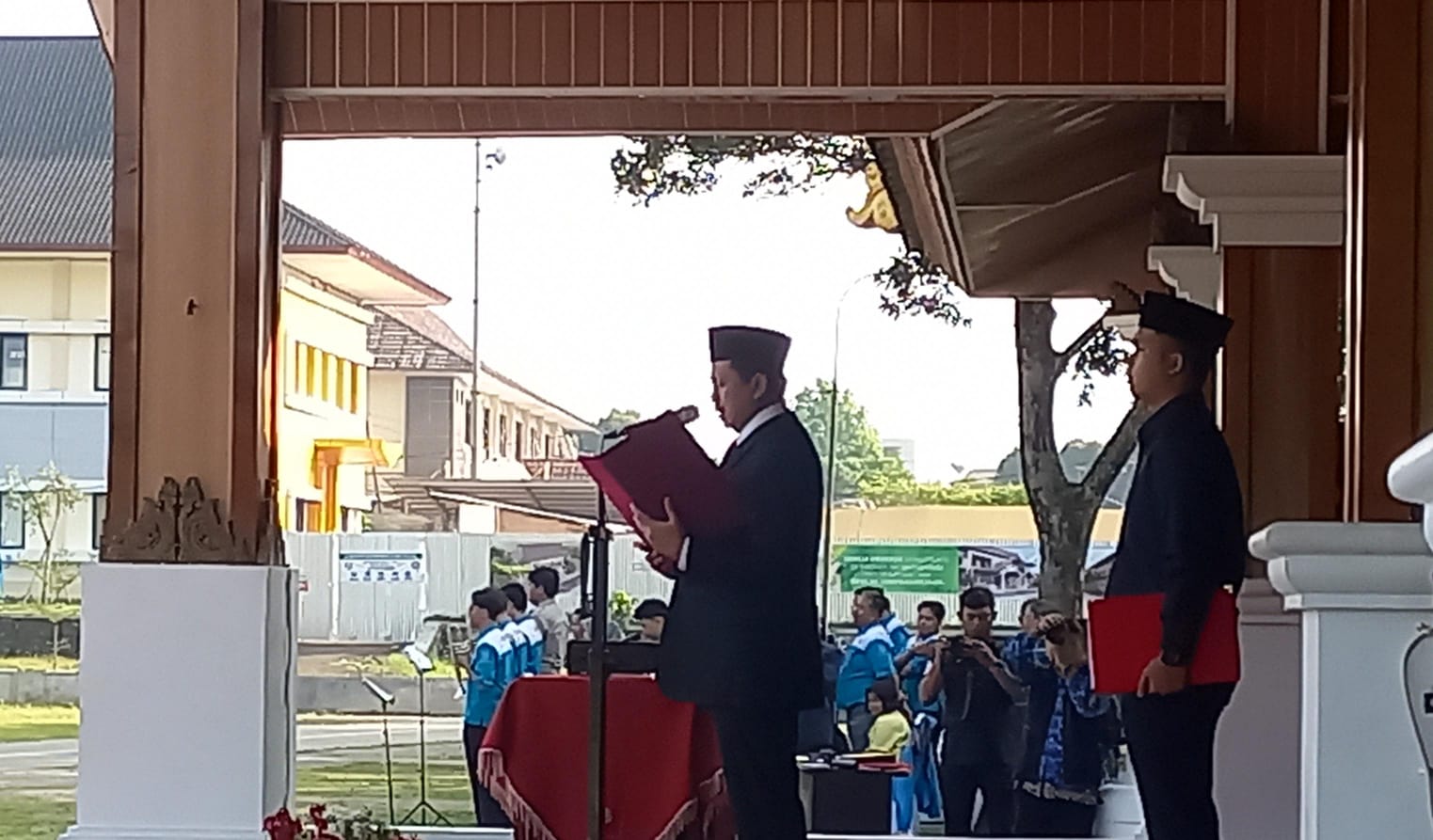 Hari Lahir Pancasila 2026 di Sumedang dipimpin Bupati Dony Ahmad Munir, menegaskan Pancasila Pemersatu Bangsa dan fondasi perdamaian dunia.